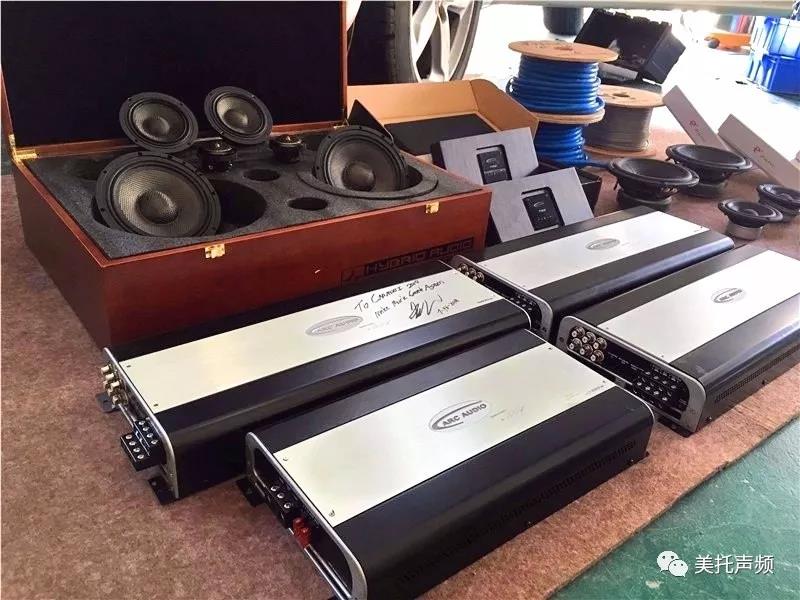 两台PS8，30W重金打造-必威BETWAY官网武汉店为奥迪Q5音响升级美国Hybrid Audio